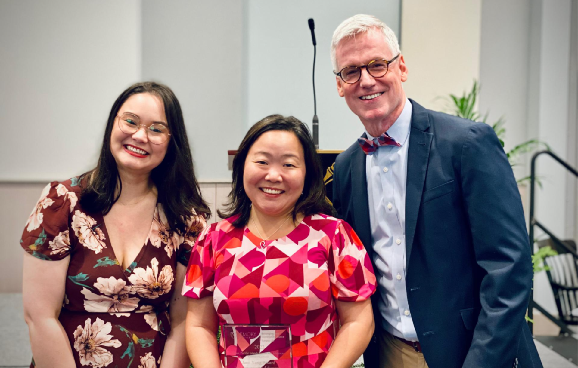 jane yang with colleagues receives AAPI award
